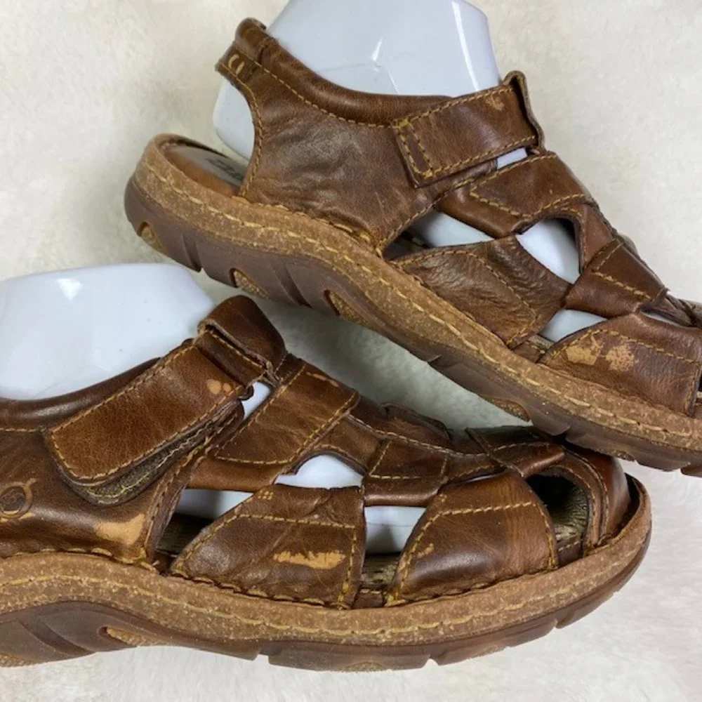 Born‎ Cabot III Leather Fisherman's Sandals, size 8
